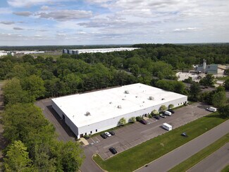 Plus de détails pour 835 Wheeler Way, Langhorne, PA - Industriel/Logistique à louer