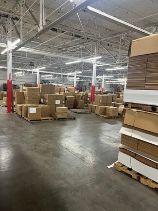 Plus de détails pour 1103 S Elm St, Greensboro, NC - Industriel/Logistique à vendre