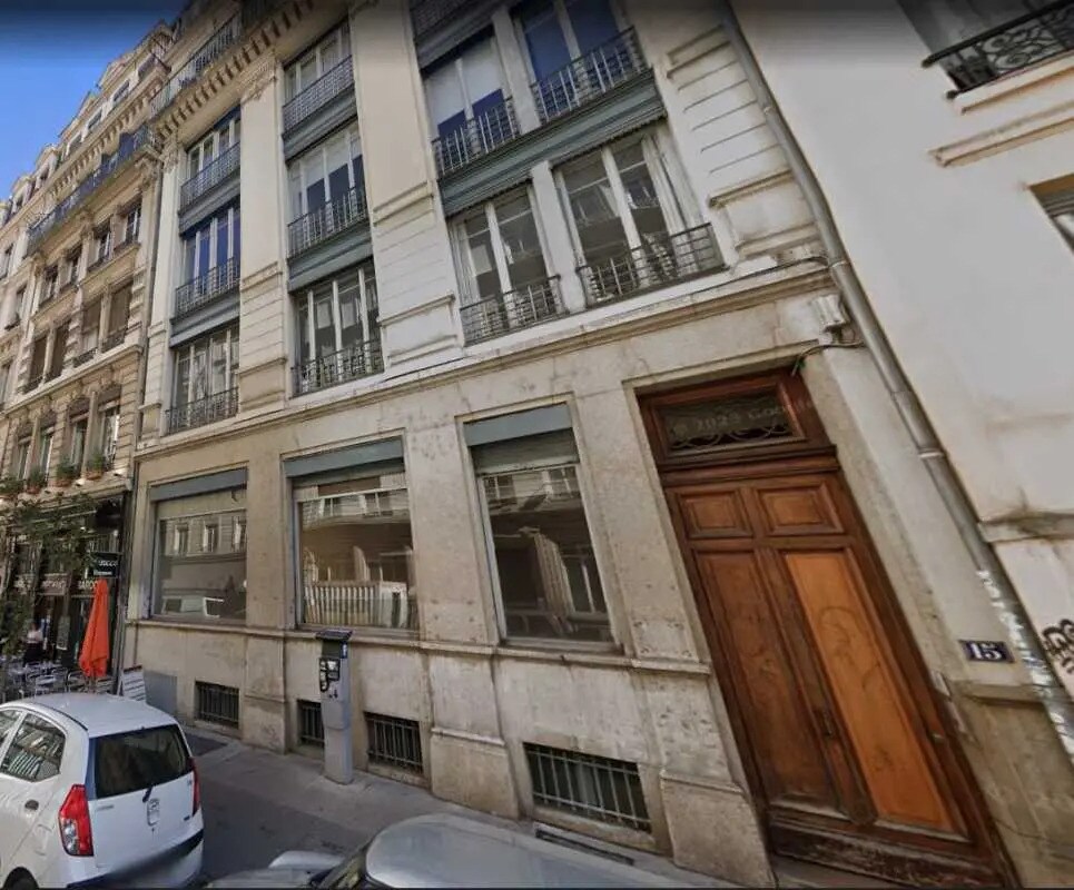 Bureau dans Lyon à louer Photo de l’immeuble– Image 1 sur 5