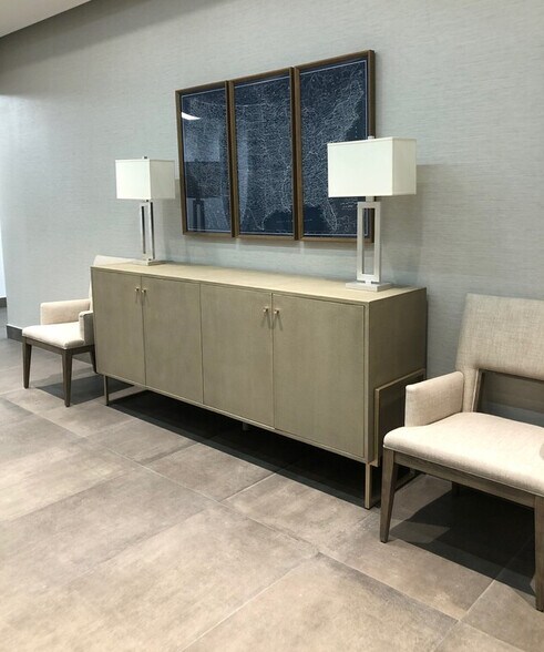 7850 NW 146th St, Miami Lakes, FL à louer - Photo intérieure – Image 3 sur 11