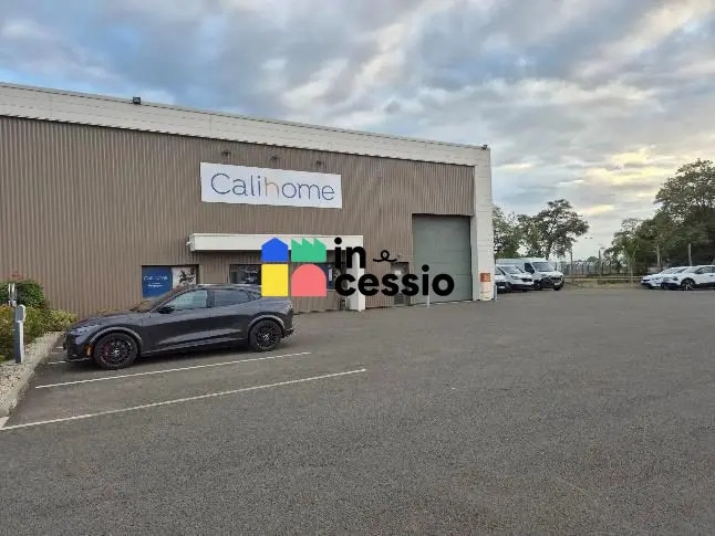 Local d’activités dans Le Mans à louer Photo de l’immeuble– Image 1 sur 2