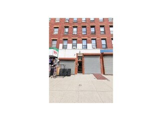 Plus de détails pour 2312 First Ave, New York, NY - Local commercial à louer