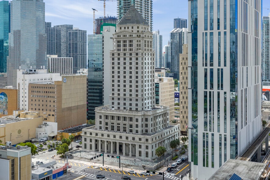 73 W Flagler St, Miami, FL à vendre - Photo principale – Image 1 sur 3