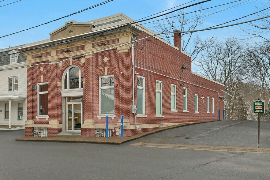 637 Main St, Sparkill, NY à louer - Photo de l’immeuble – Image 2 sur 28