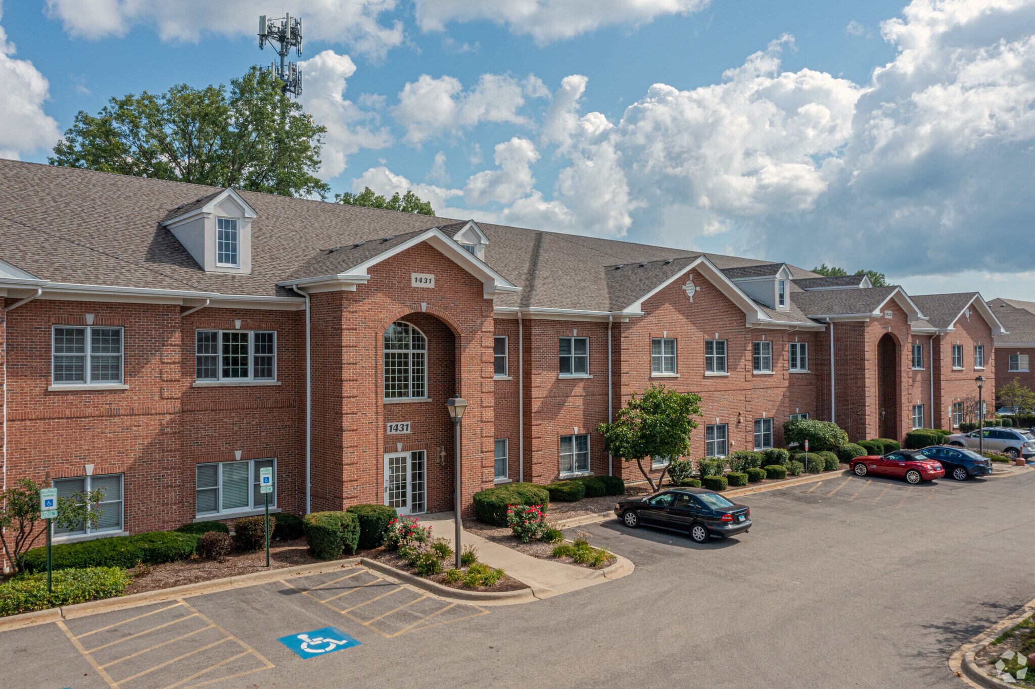 1421-1431 McHenry Rd, Buffalo Grove, IL à vendre Photo de l’immeuble– Image 1 sur 58