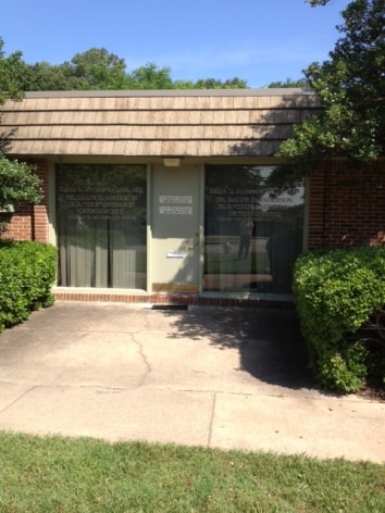 7834 Forest Hill Ave, Richmond, VA à vendre - Photo de l’immeuble – Image 2 sur 16