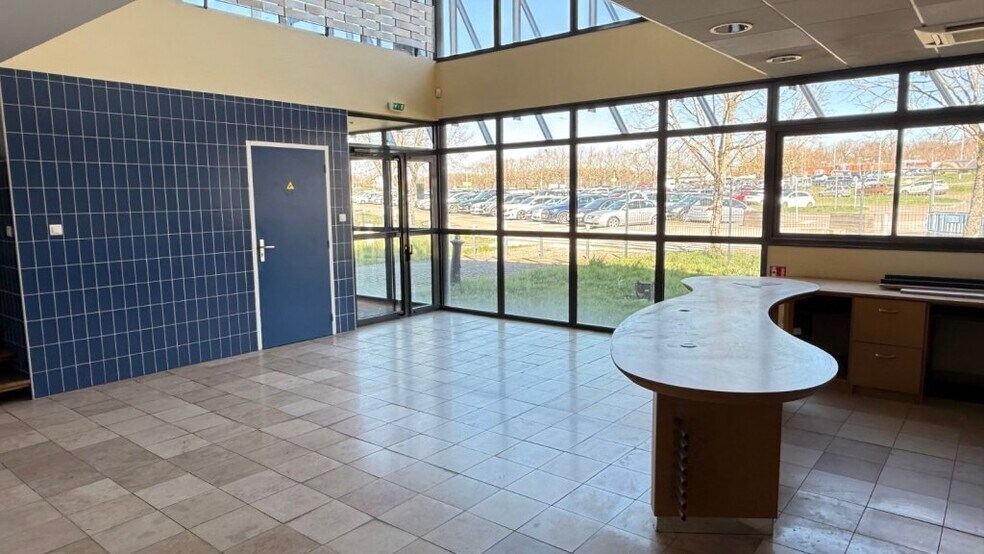 Bureau dans Torcy à vendre - Photo intérieure – Image 1 sur 9