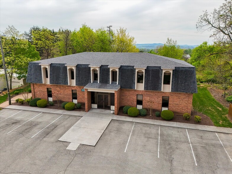 2129 Electric Rd, Roanoke, VA à vendre - Photo de l’immeuble – Image 1 sur 16