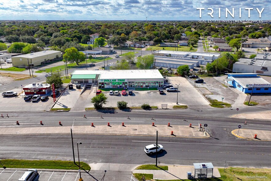 3411 Leopard St, Corpus Christi, TX à vendre - Photo de l’immeuble – Image 2 sur 14