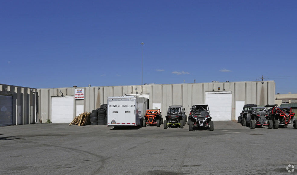 6999-7021 S 400 W, Midvale, UT à louer - Photo de l’immeuble – Image 3 sur 3
