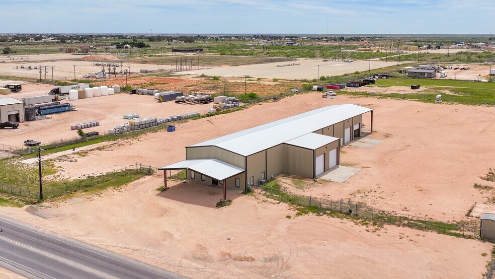 3201 W County Road 130, Midland, TX à vendre - Photo principale – Image 1 sur 31
