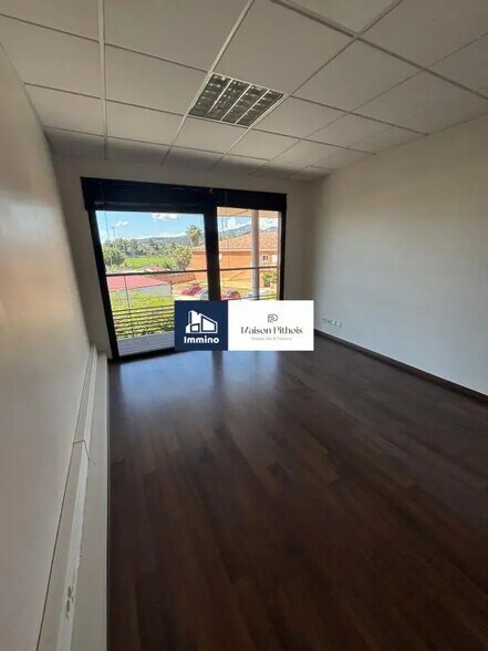 Bureau dans La Seyne-sur-Mer à louer - Photo de l’immeuble – Image 3 sur 3