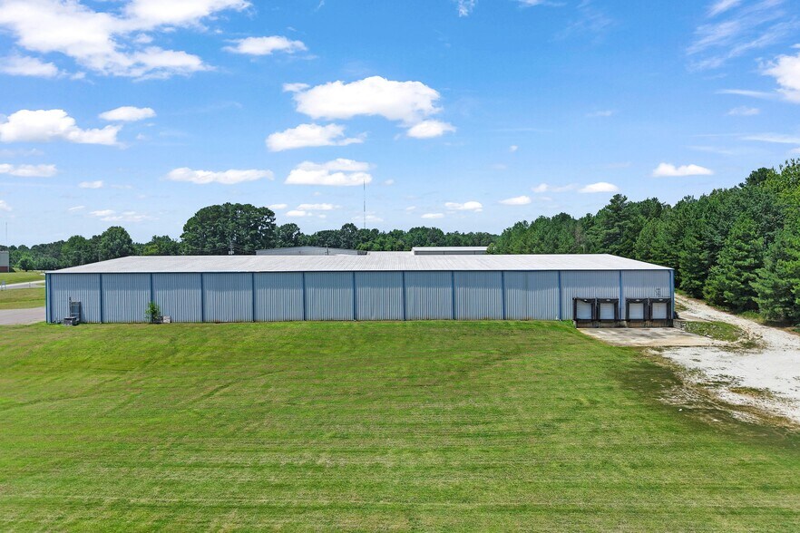 454 Swanson Dr, Dresden, TN à louer - Photo de l’immeuble – Image 2 sur 6