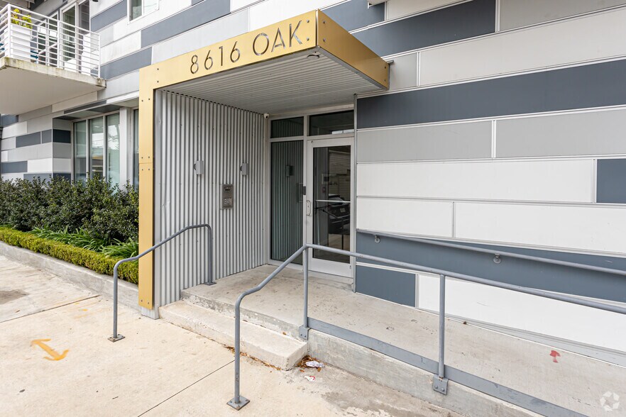 8616 Oak St, New Orleans, LA à vendre - Photo de l’immeuble – Image 3 sur 25