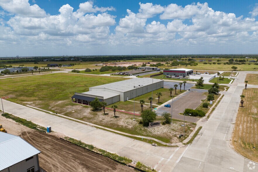 600 Independence Dr, Edinburg, TX à vendre - Aérien – Image 3 sur 5