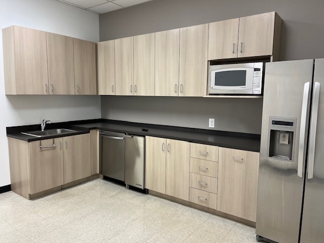 772 Greison Trl, Newnan, GA à louer Photo intérieure– Image 1 sur 12