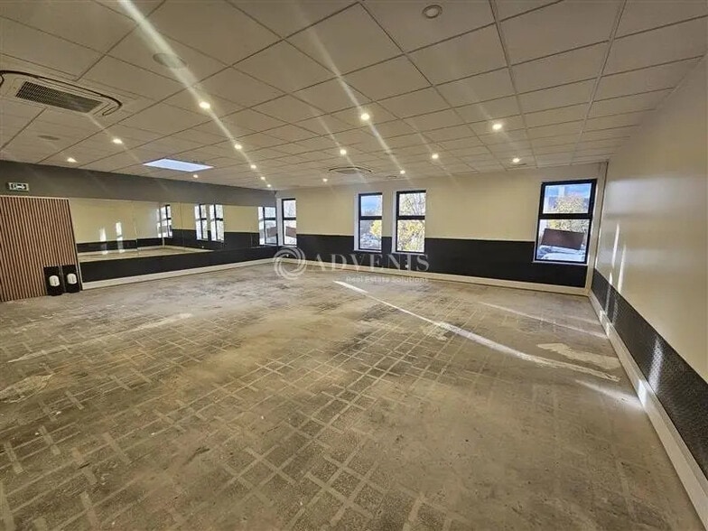 Bureau dans Champigny-sur-Marne à louer - Photo intérieure – Image 3 sur 7