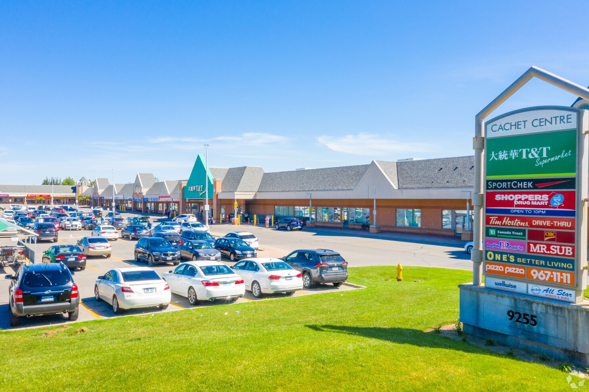 9255 Woodbine Ave, Markham, ON à louer Photo principale– Image 1 sur 8