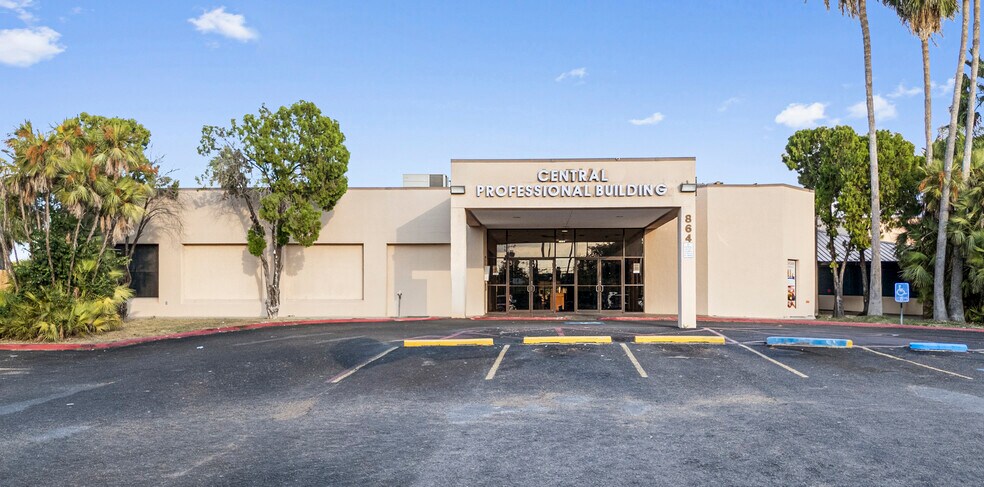 864 Central Blvd, Brownsville, TX à vendre - Photo de l’immeuble – Image 1 sur 19