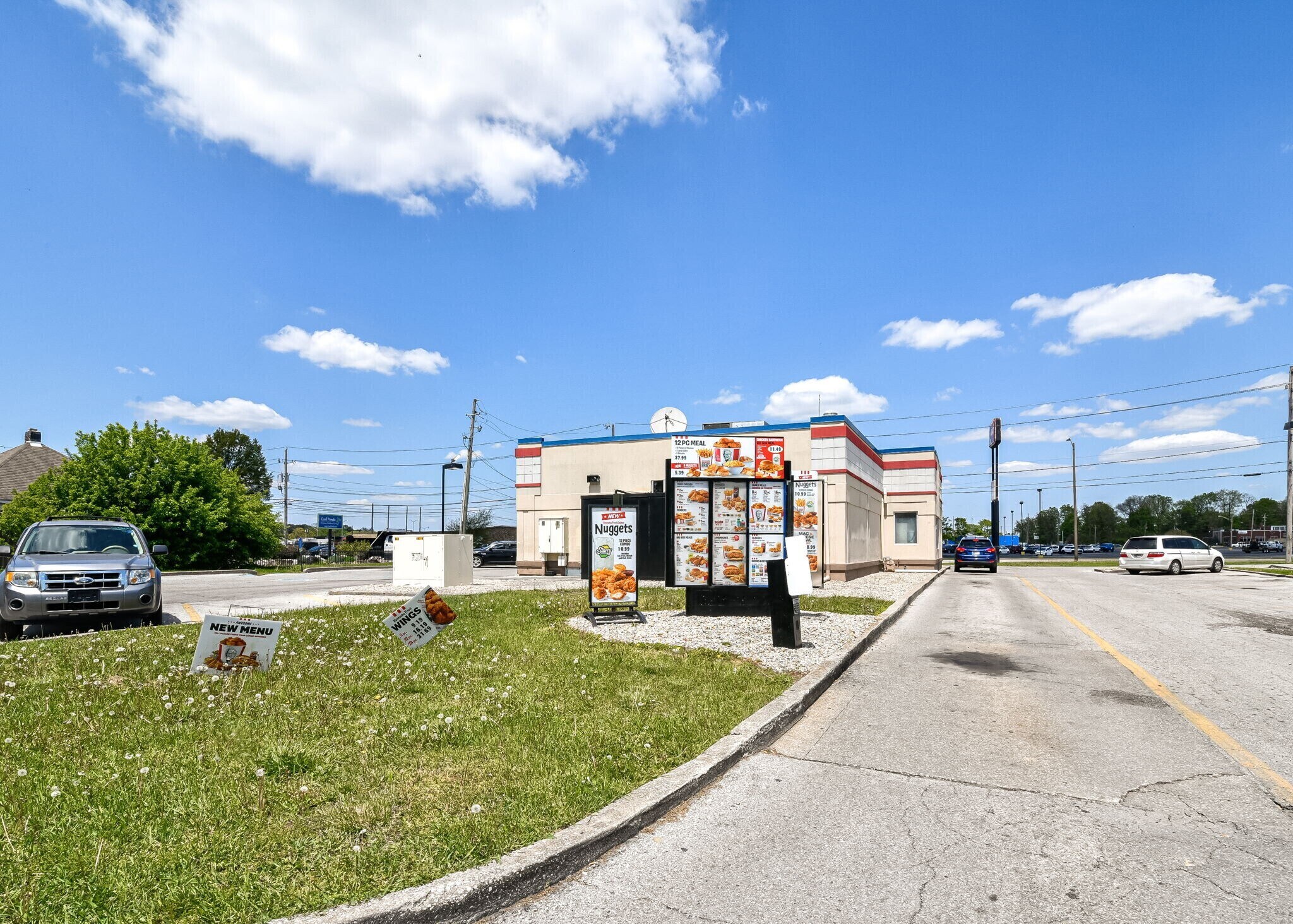 903 E Hanna Ave, Indianapolis, IN à vendre Photo principale– Image 1 sur 4
