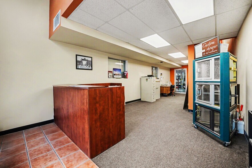 4640 Pecos St, Denver, CO à vendre - Photo intérieure – Image 2 sur 14