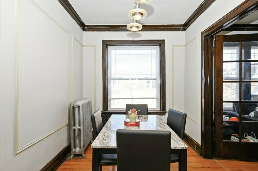 5901 W Fillmore St, Chicago, IL à vendre - Photo de l’immeuble – Image 3 sur 8