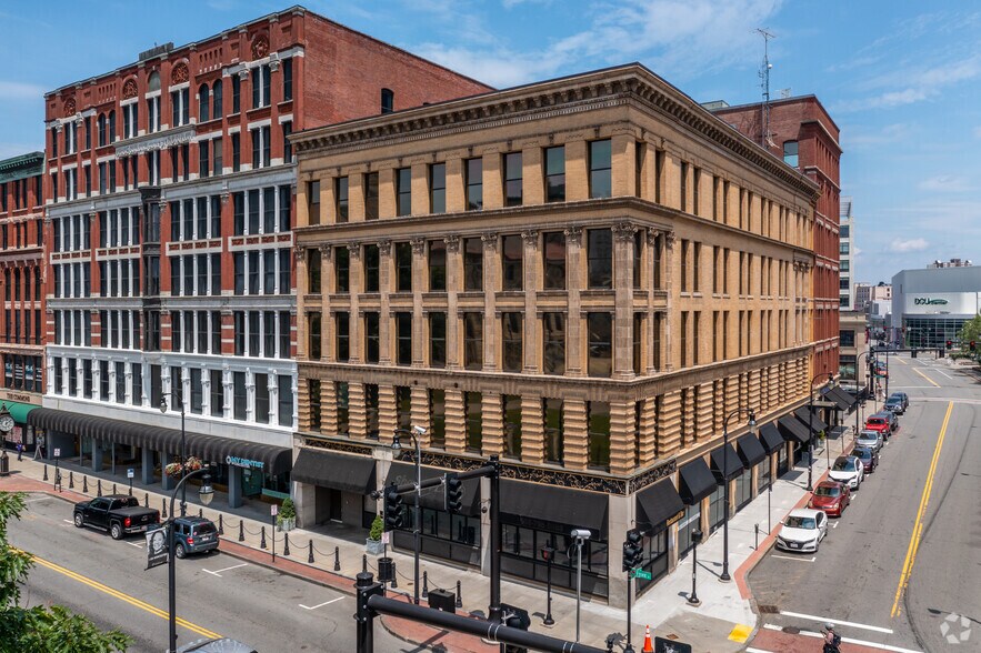 250 Commercial St, Worcester, MA à louer - Photo de l’immeuble – Image 3 sur 14