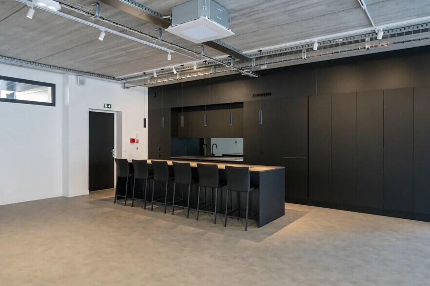 Bureau dans Reims à louer - Photo intérieure – Image 2 sur 7