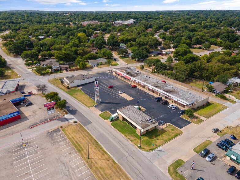 5330 Wedgmont Circle, Fort Worth, TX à louer - Aérien – Image 2 sur 6