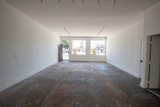 12923 Venice Blvd, Los Angeles, CA à louer Photo intérieure– Image 1 sur 13