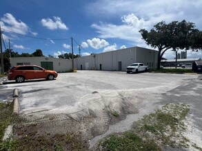 2481 Dinneen Ave, Orlando, FL à louer Photo intérieure– Image 1 sur 2
