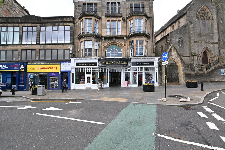 King St, Stirling à louer - Photo de l’immeuble – Image 2 sur 6