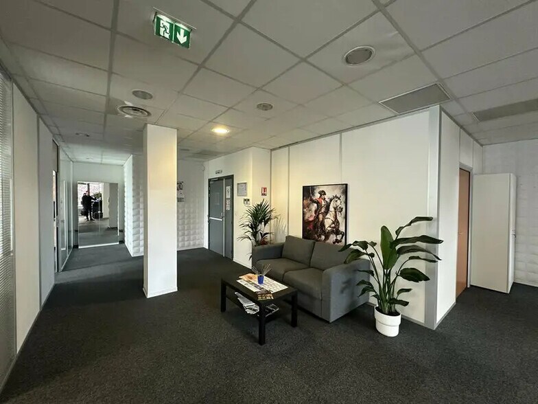 Bureau dans Schiltigheim à louer - Photo intérieure – Image 3 sur 8