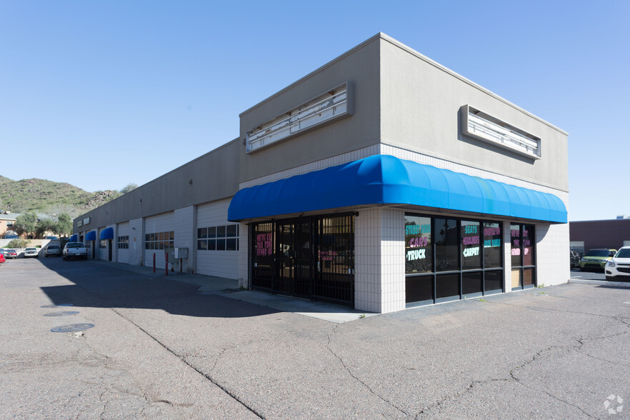 11441 N 19th Ave, Phoenix, AZ à louer - Photo principale – Image 2 sur 6
