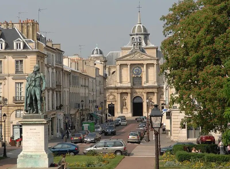 Local commercial dans Versailles à louer Photo de l’immeuble– Image 1 sur 2