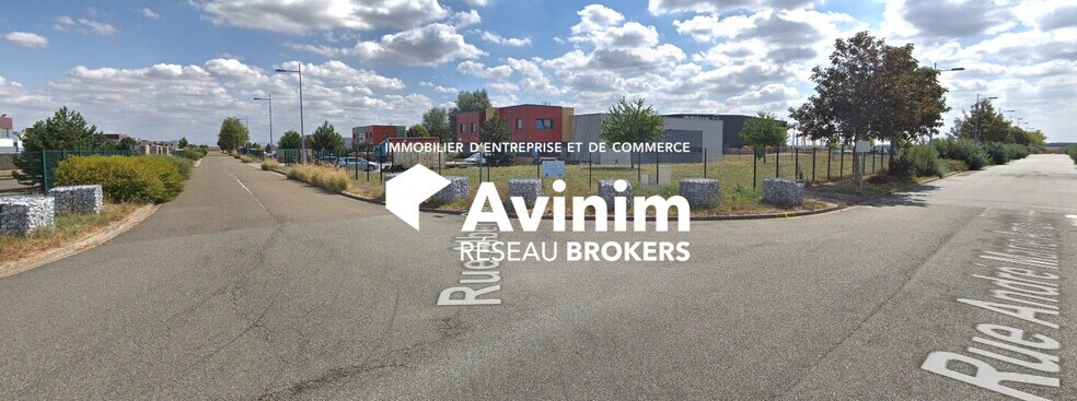 Industriel/Logistique dans Vernouillet à louer - Photo de l’immeuble – Image 1 sur 1
