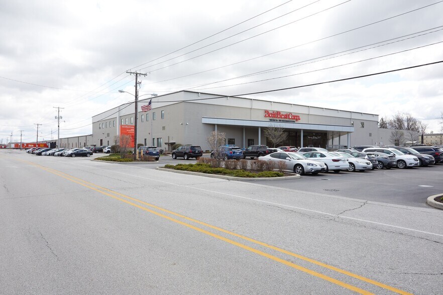 6502 Nelson Rd, Fort Wayne, IN à louer - Photo de l’immeuble – Image 1 sur 6