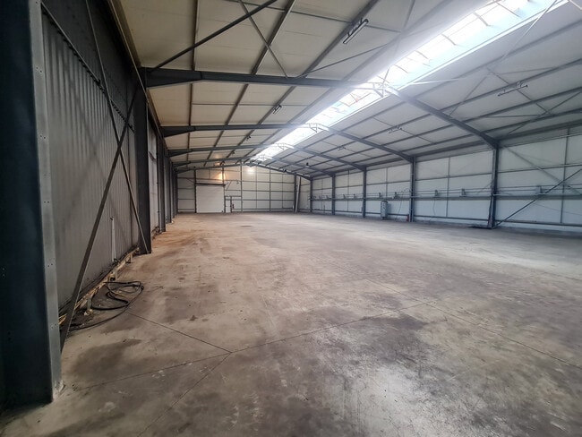 Plus de détails pour 36 Rue Pascal, Meaux - Industriel/Logistique à louer