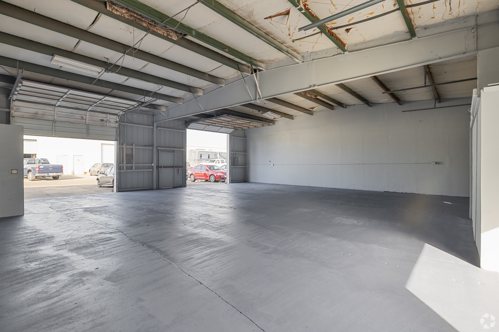 7715-7723 Ellis Rd, West Melbourne, FL à louer Photo intérieure– Image 1 sur 2