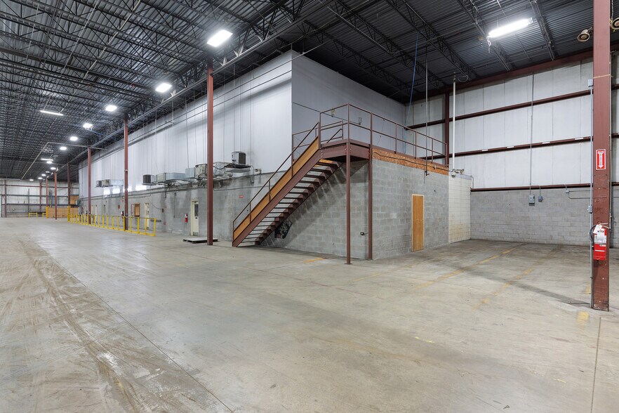 479 Swanson Dr, Dresden, TN à louer - Photo de l’immeuble – Image 3 sur 28