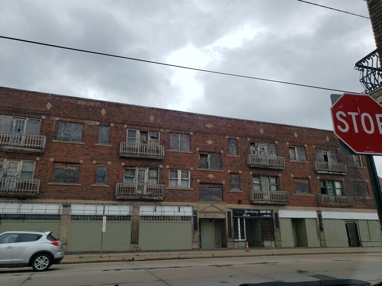 917 E 123rd St, Cleveland, OH à vendre - Photo de l’immeuble – Image 3 sur 4
