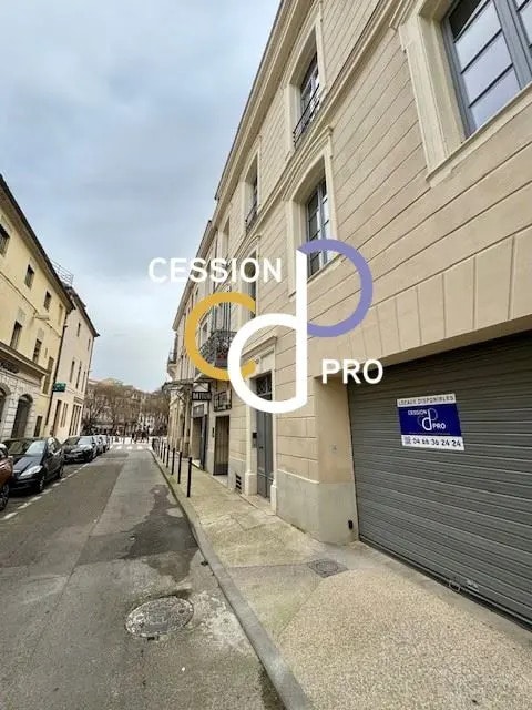 Plus de détails pour Local commercial à louer