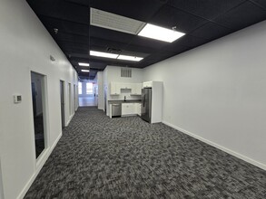 133-135 W 4th St, Cincinnati, OH à louer Photo de l’immeuble– Image 1 sur 13