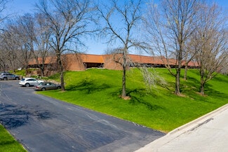 Plus de détails pour 333 Bishops Way, Brookfield, WI - Bureau à louer