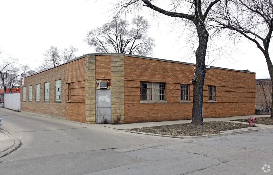 7828 S Claremont Ave, Chicago, IL à vendre - Photo principale – Image 1 sur 2