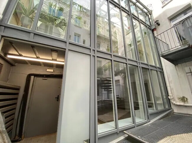 Plus de détails pour 48 Avenue Du Général Leclerc, Paris - Logement à vendre