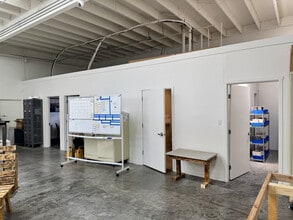 902 Center St, San Carlos, CA à louer Photo intérieure– Image 1 sur 3