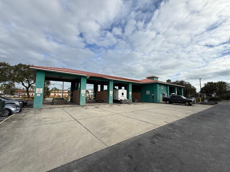 1291 Lake Washington Rd, Melbourne, FL à louer - Photo de l’immeuble – Image 3 sur 4