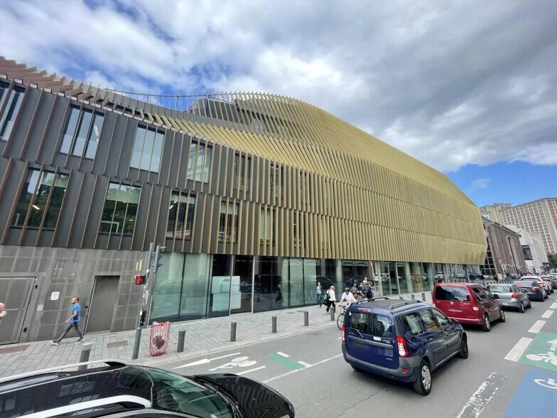 25/27 Rue De Tournai, Lille à louer - Photo de l’immeuble – Image 2 sur 24