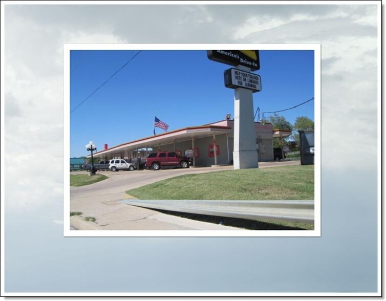 6001 Watauga Rd, Watauga, TX à vendre - Photo de l’immeuble – Image 2 sur 17